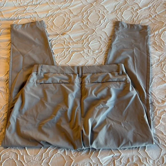 Fabletic's The Only Pant - Classic Fit - Silver/Grey - Picture 6 of 8